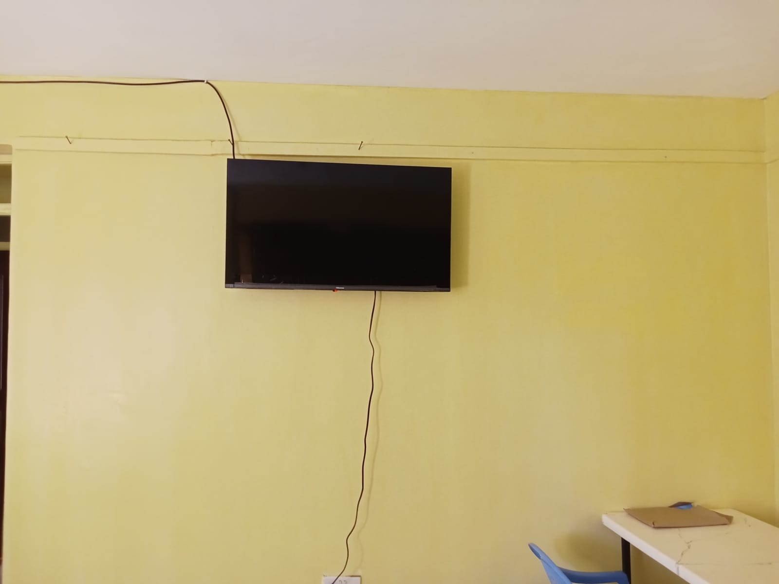 Genesis TV lounge